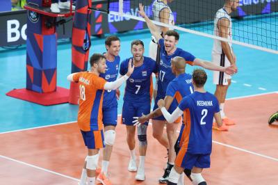 BARI, ITALY - SEPTEMBER 9: NETHERLANDS CELEBRATE during the CEV EuroVolley 2023 match between Netherlands and Italy at the Pala Florio on september 12, 2023 in Bari, Italy<br/> (Photo by Filippo Rubin/BSR Agency)