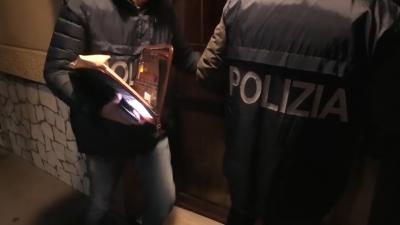 OPERAZIONE POLIZIA BRAVI RAGAZZI FASCISTI FERRARA